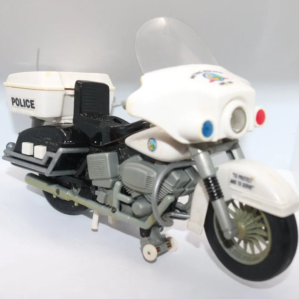 Sun-Rise police motorcycle only Metro unit 208 works great